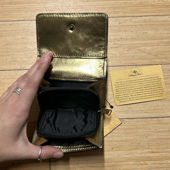 Patricia Nash Leather Wallet - Picture 2 of 4